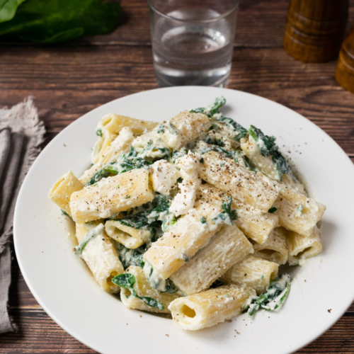 Rigatoni with Creamy Ricotta and Spinach (Rigatoni e Spinaci)